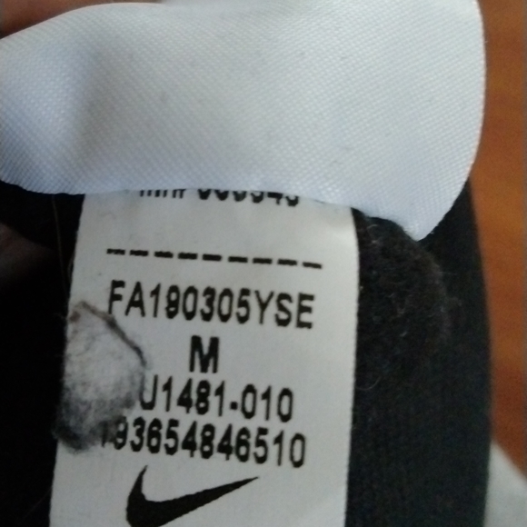 Little boys Nike hoodie - Picture 3 of 3